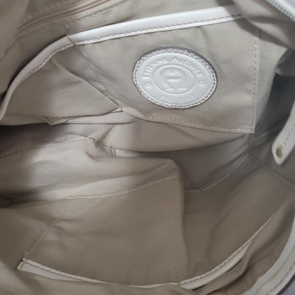 Etienne Aigner shoulder bag - Picture 7 of 8